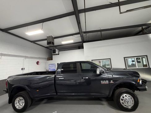 Used 2015 RAM 3500 Laramie AWD/4WD image 5