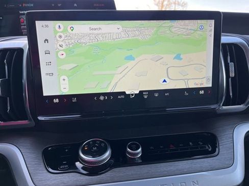 Certified 2025 Ford Expedition Max Platinum AWD/4WD image 32
