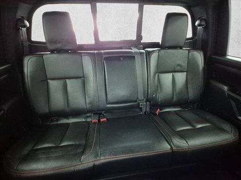 Used 2022 Nissan Titan PRO-4X w/ Pro-4x Convenience Package AWD/4WD image 21