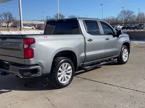 Used 2021 Chevrolet Silverado 1500 Custom image 8