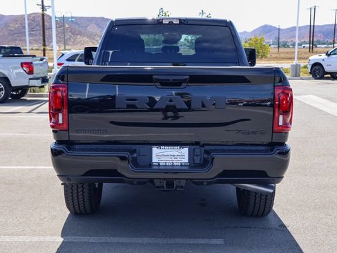 New 2026 RAM 2500 Big Horn AWD/4WD image 34