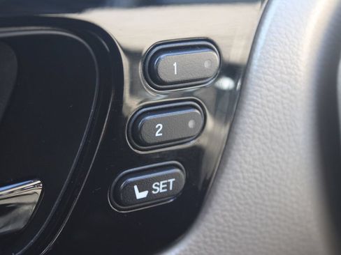Used 2023 Honda Odyssey Elite image 30