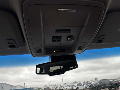 Certified 2016 GMC Yukon XL Denali w/ Open Road Package image 37