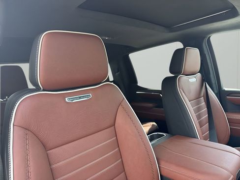 New 2025 GMC Sierra 1500 Denali Ultimate image 14