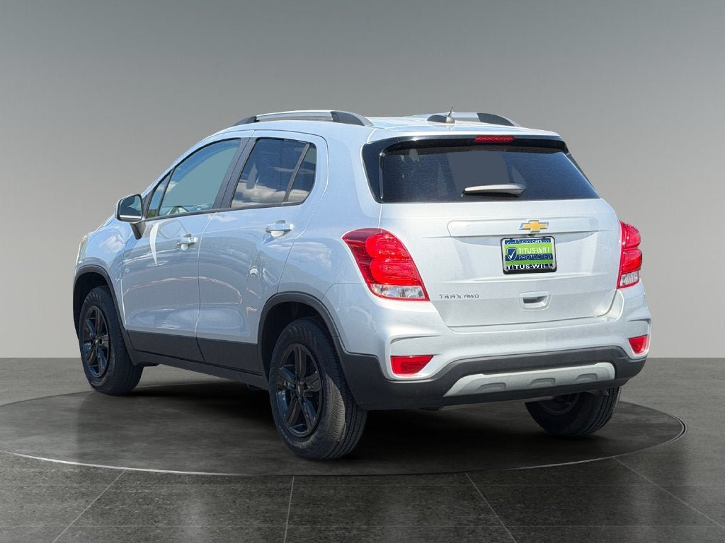 Used 2022 Chevrolet Trax LT w/ LT Convenience Package AWD/4WD image 8