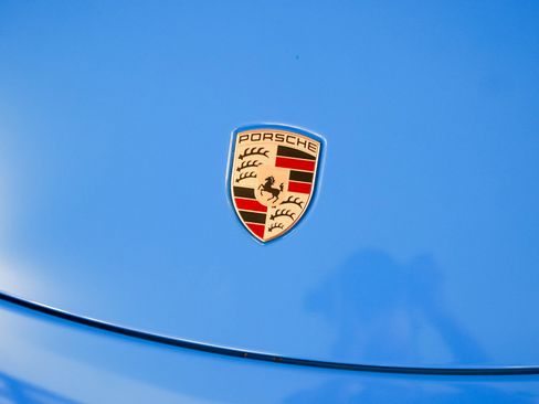 Used 2025 Porsche 718 Cayman GT4 image 29