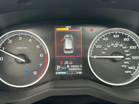 Used 2019 Subaru Forester Limited image 25