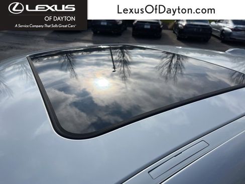 Used 2024 BMW 330i xDrive 330i xDrive image 12