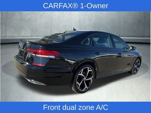 Used 2021 Volkswagen Passat 2.0T R-Line image 6