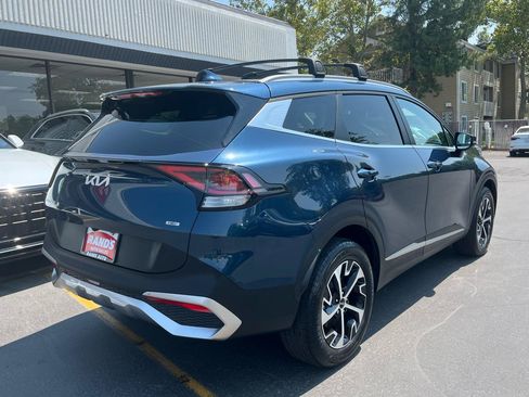 Used 2023 Kia Sportage EX AWD/4WD image 10