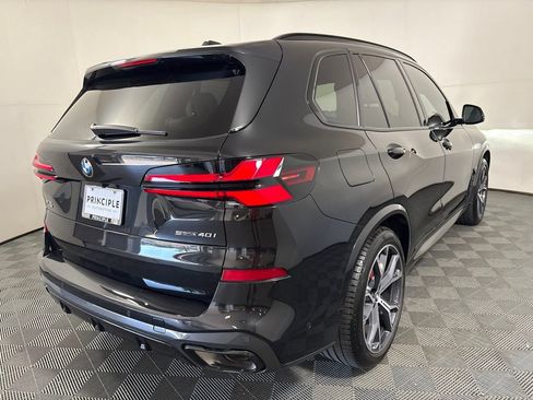 Certified 2026 BMW X5 sDrive40i w/ M Sport Package RWD image 5