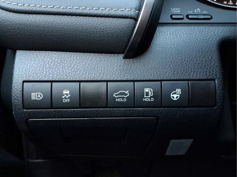 Used 2024 Toyota Camry SE FWD image 20