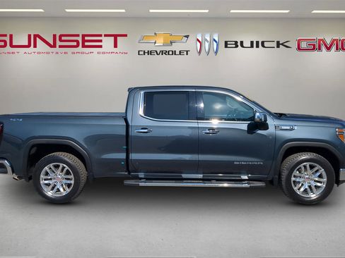 Certified 2021 GMC Sierra 1500 SLT w/ SLT Convenience Package image 3