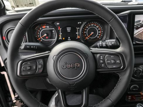 New 2026 Jeep Wrangler Unlimited Rubicon image 26