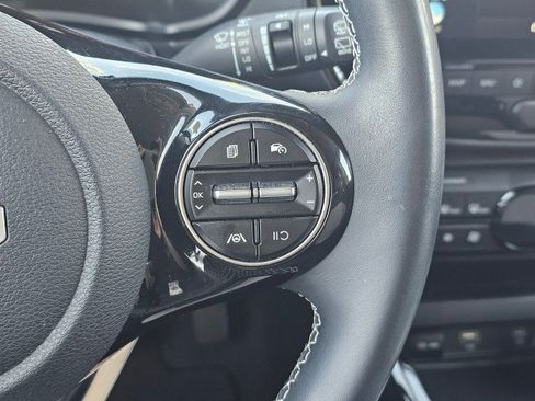 Used 2024 Kia Soul GT-Line FWD image 30