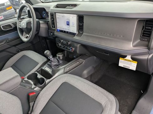 New 2025 Ford Bronco Base image 45