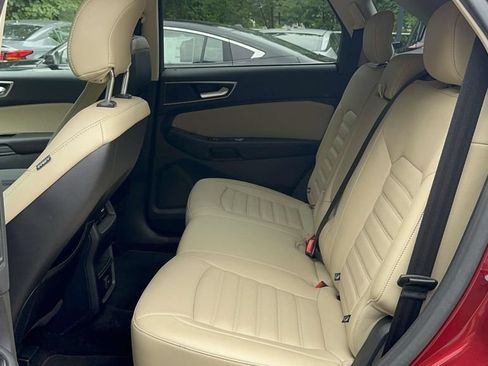 Used 2016 Ford Edge SEL w/ Equipment Group 201A AWD/4WD image 14