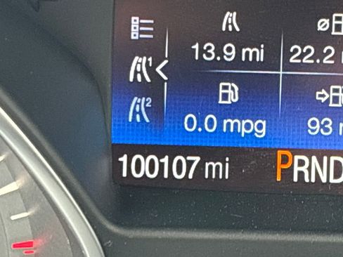 Used 2017 Ford Escape SE w/ Equipment Group 201A image 20