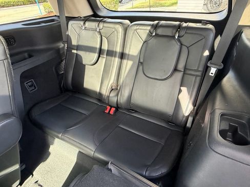 Used 2022 Lincoln Aviator Reserve RWD image 11