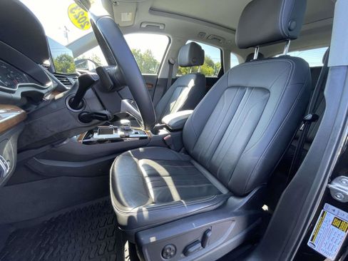 Used 2023 Audi Q5 2.0T Premium w/ Convenience Package AWD/4WD image 18
