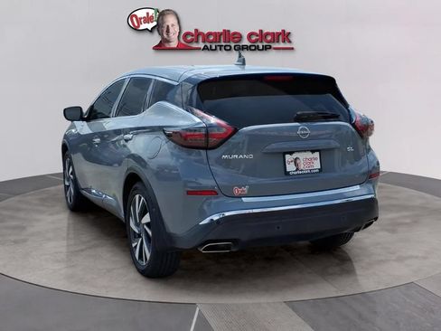 Used 2024 Nissan Murano SL FWD image 3