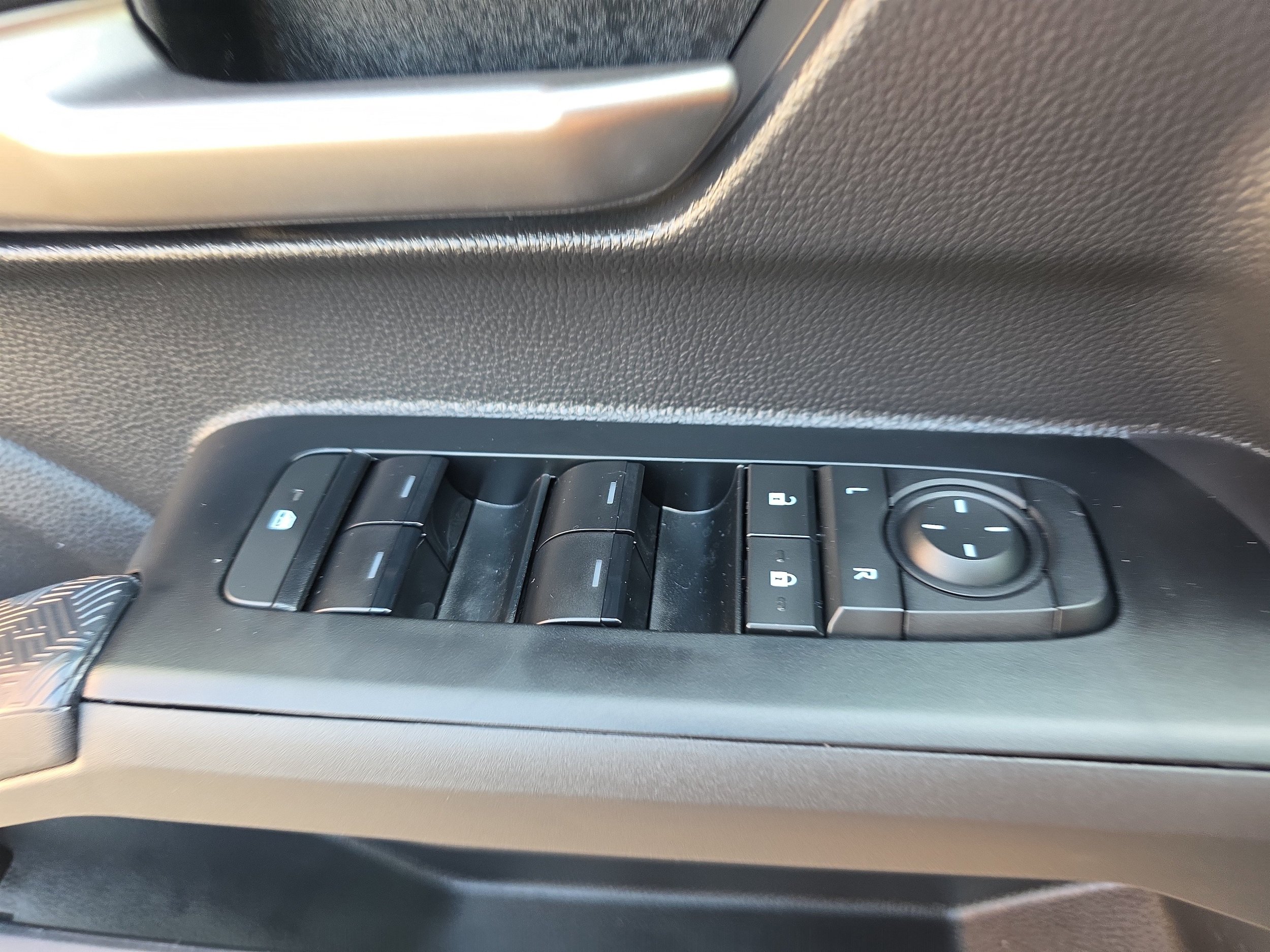 Used 2026 Toyota Tacoma TRD Off-Road AWD/4WD image 25