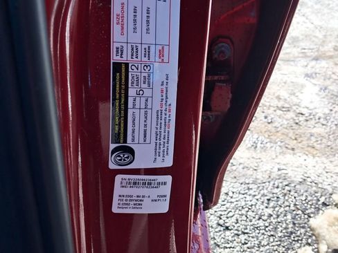 New 2026 Nissan Sentra SR w/ SR Premium Package FWD image 32