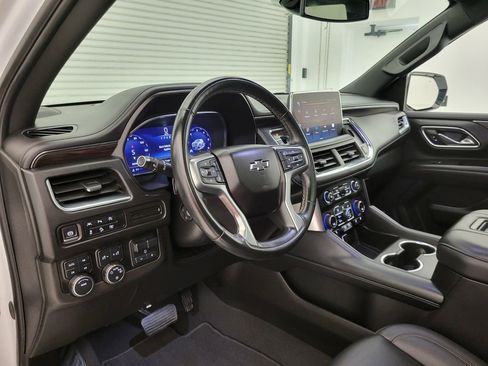 Used 2024 Chevrolet Suburban Z71 w/ Luxury Package AWD/4WD image 43