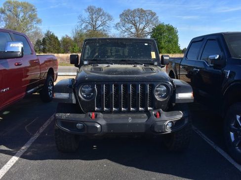 Used 2020 Jeep Gladiator Rubicon image 2