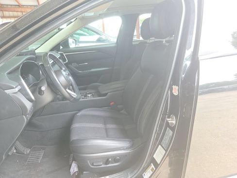 Used 2025 MAZDA CX-50 AWD 2.5 S w/ Premium Package image 3