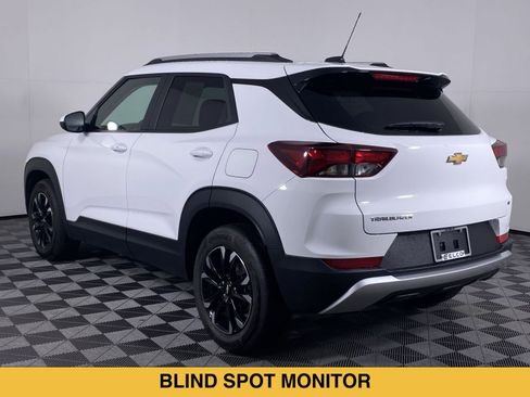 Certified 2023 Chevrolet TrailBlazer LT w/ Convenience Package FWD image 17