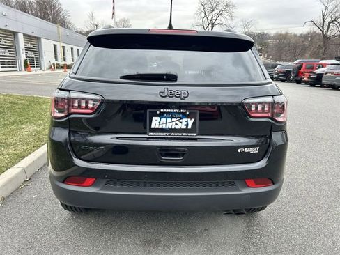 Used 2021 Jeep Compass Latitude w/ Sun and Sound Group image 7