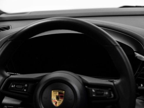Used 2024 Porsche Macan 4 Electric AWD/4WD image 21