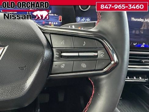 Used 2025 Chevrolet Equinox EV RS FWD image 20