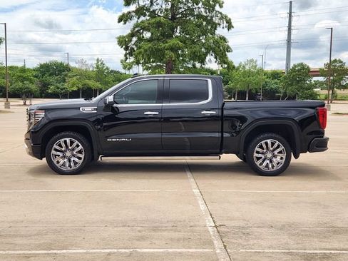 Used 2022 GMC Sierra 1500 Denali w/ Denali Reserve Package AWD/4WD image 4