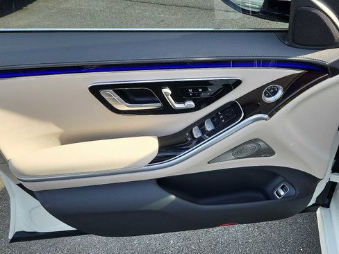 Used 2022 Mercedes-Benz S 580 4MATIC Sedan image 12