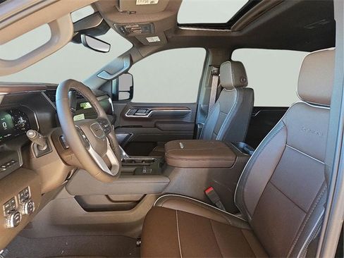 New 2026 GMC Sierra 3500 Denali w/ Denali Reserve Package image 16