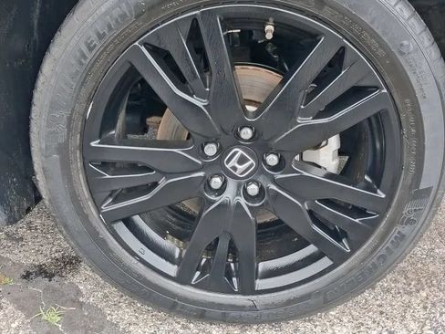 Used 2019 Honda Passport Sport image 16