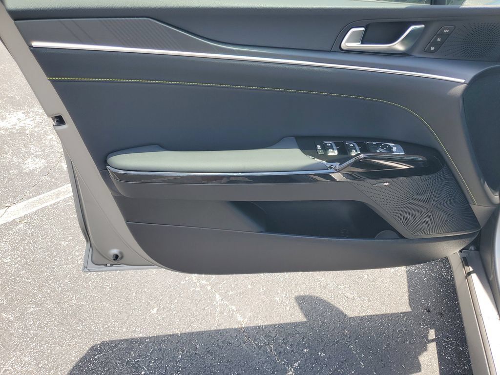 New 2026 Kia K5 GT w/ GT1 Package FWD image 8