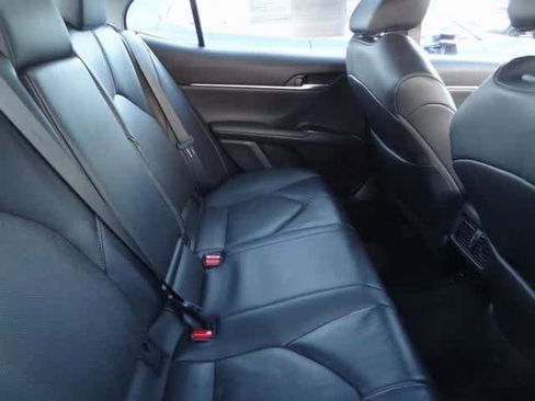 Used 2024 Toyota Camry XLE w/ Cold Weather Package image 10