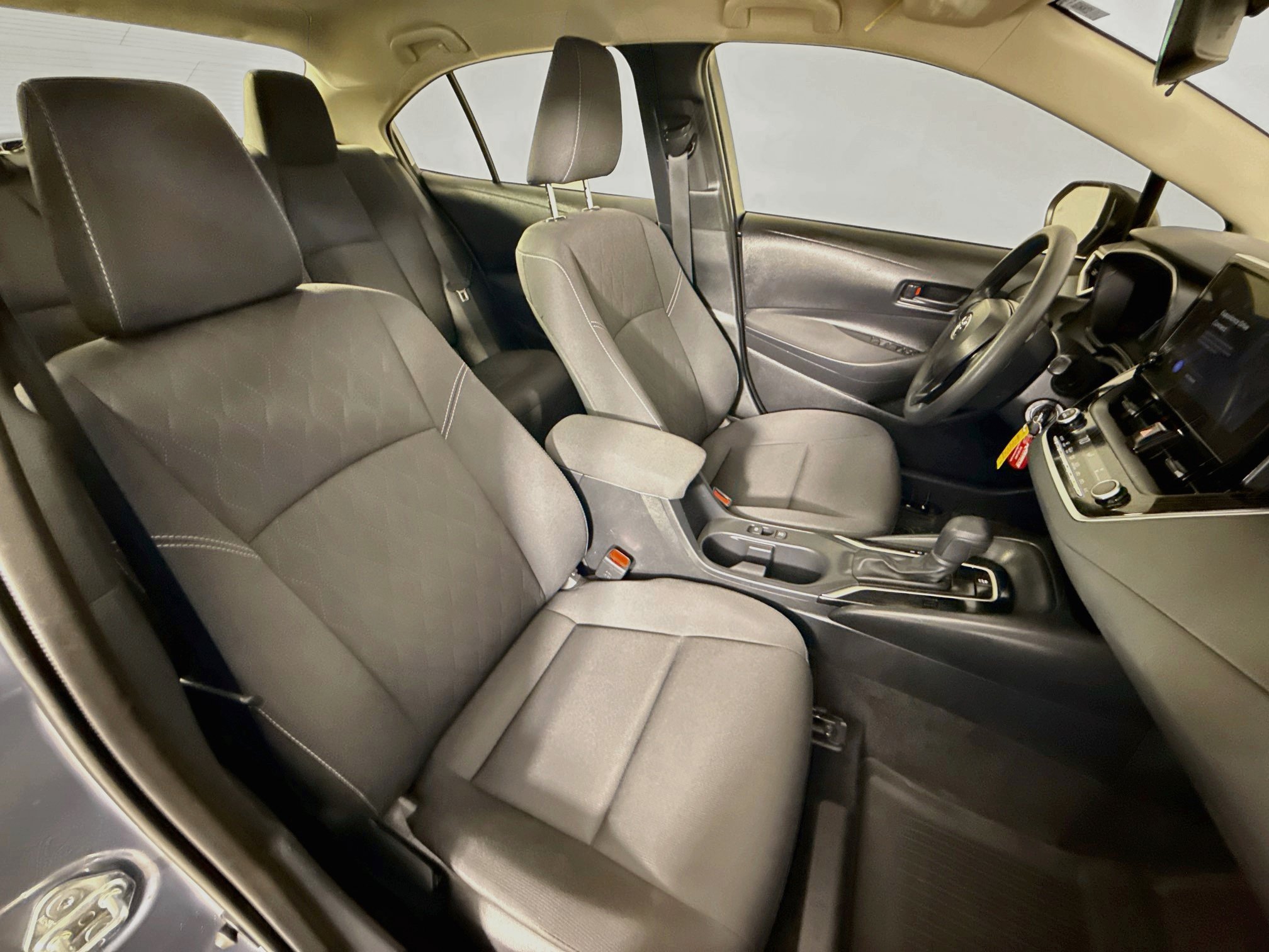 Certified 2026 Toyota Corolla LE FWD image 27