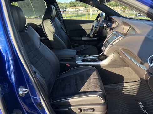 Certified 2019 Acura TLX w/ Technology & A-SPEC Package AWD/4WD image 33