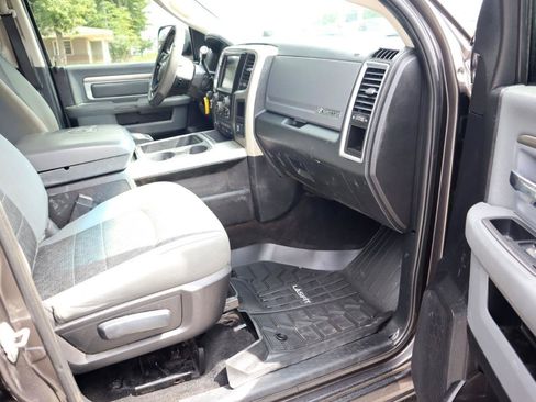 Used 2016 RAM 3500 Big Horn AWD/4WD image 12