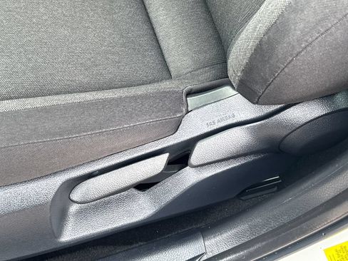 Used 2025 Toyota Camry LE FWD image 47