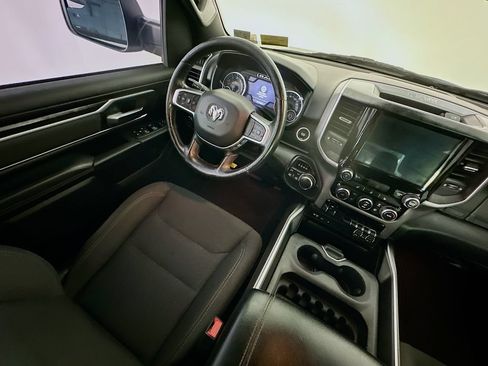 Used 2019 RAM 1500 Big Horn AWD/4WD image 9