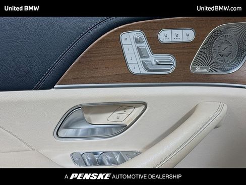 Used 2022 Mercedes-Benz GLE 450 4MATIC image 3