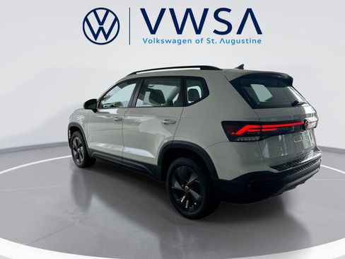 New 2026 Volkswagen Taos S image 5