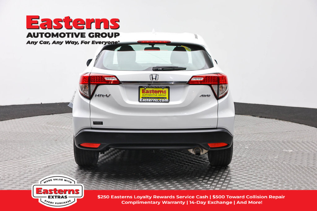 Used 2021 Honda HR-V LX image 7