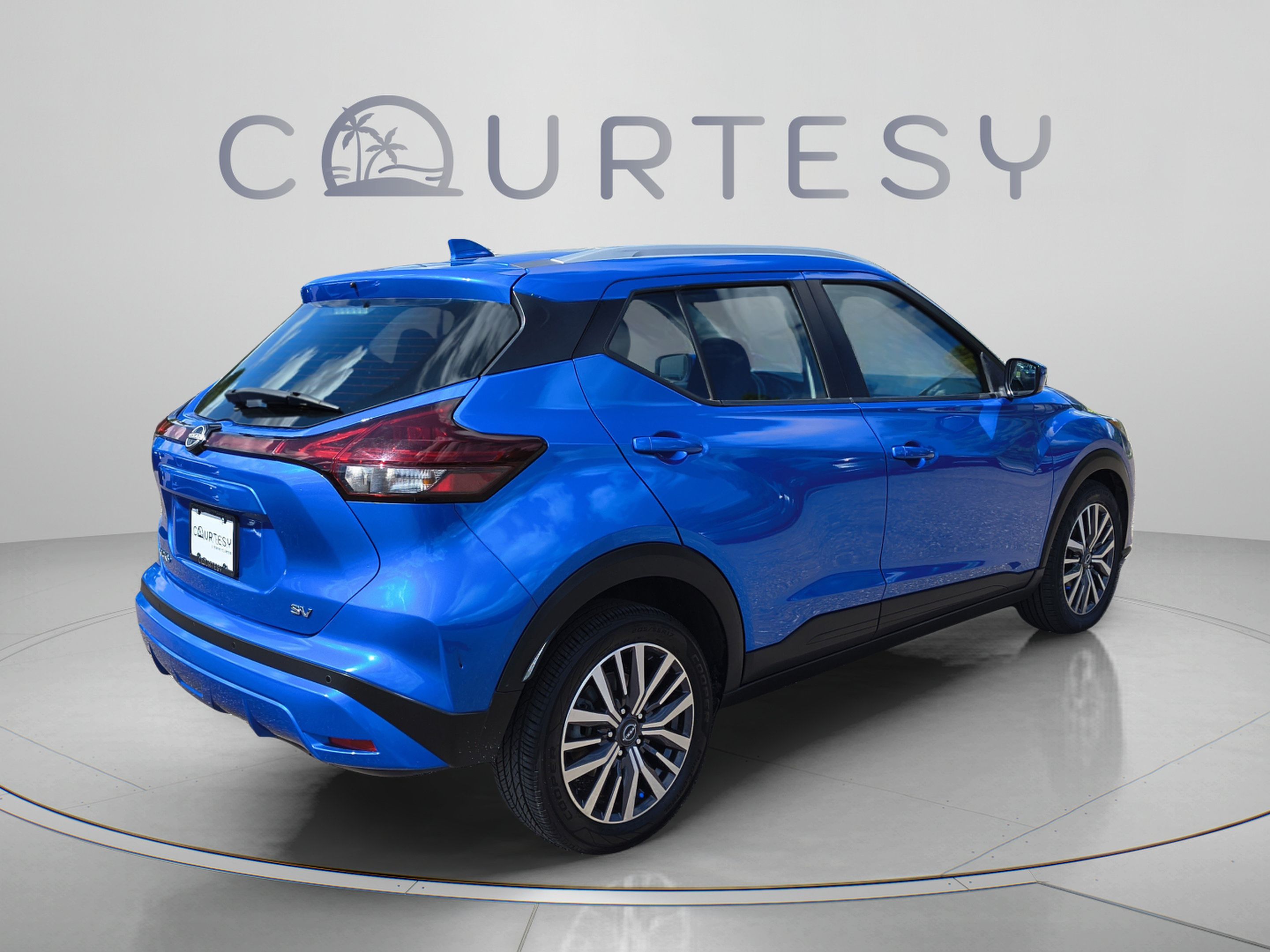 Used 2022 Nissan Kicks SV FWD image 8