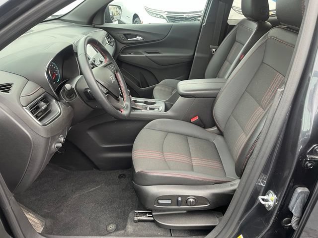 Used 2023 Chevrolet Equinox RS AWD/4WD image 13